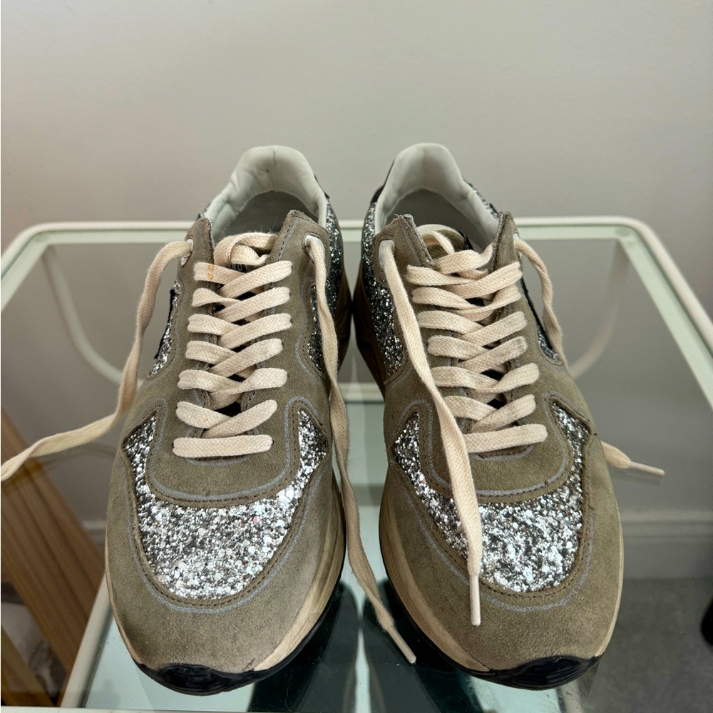 Golden Goose Star Dad Running Sneakers